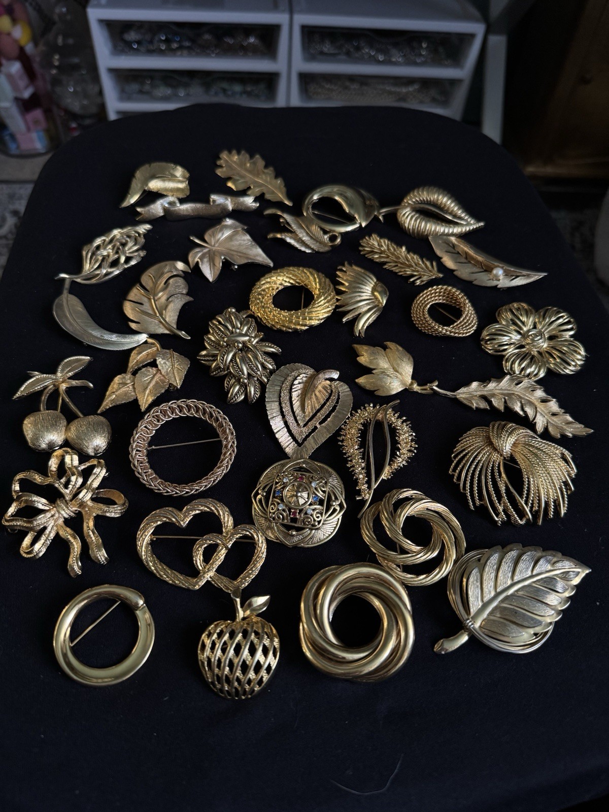 33 Gold Tone Brooches Monet Crown Trifari Sarah Coventry Coro