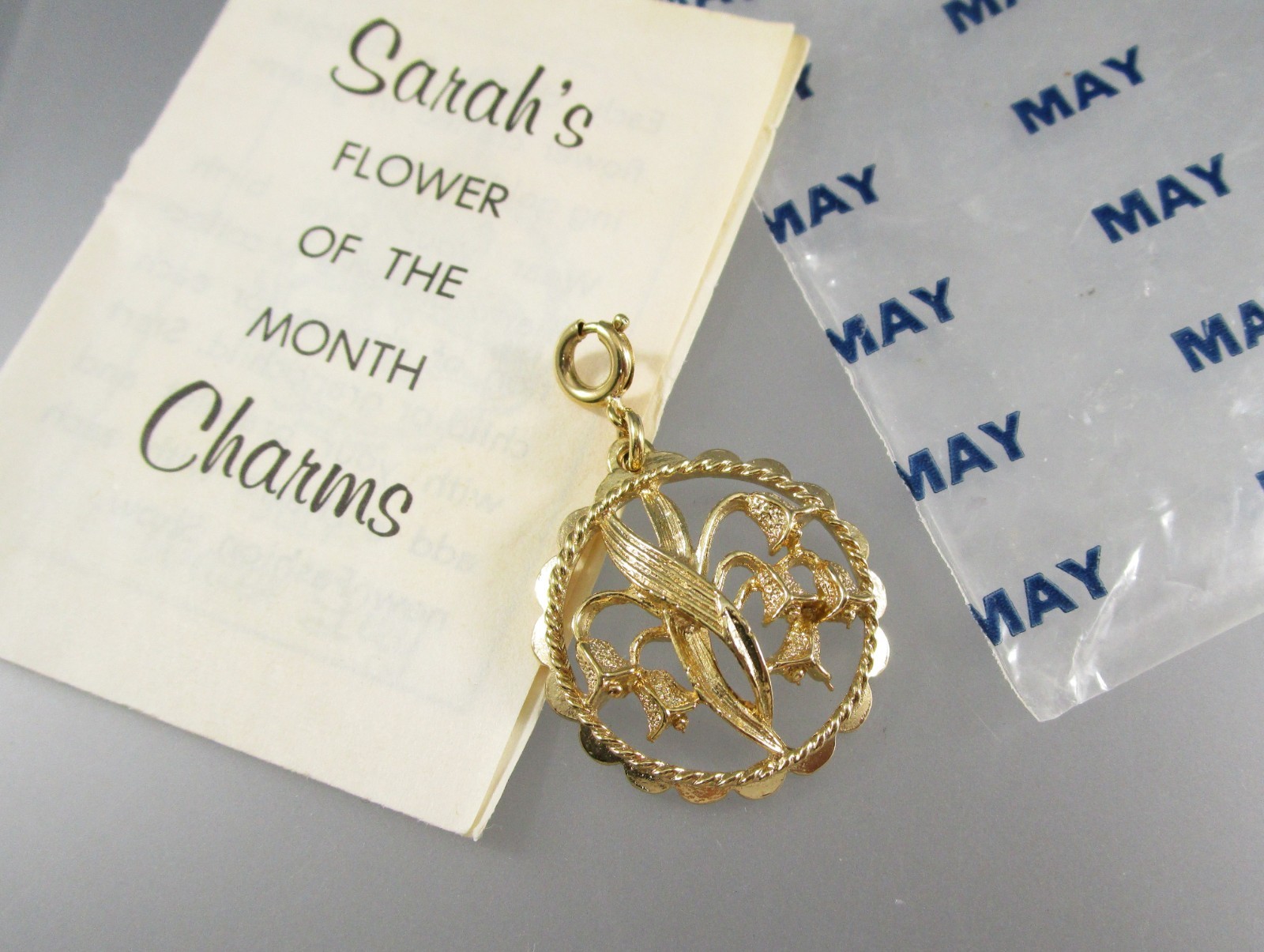 Vintage 1967 SARAH COVENTRY Flower of the Month MAY Dangling Bracelet Charm 986