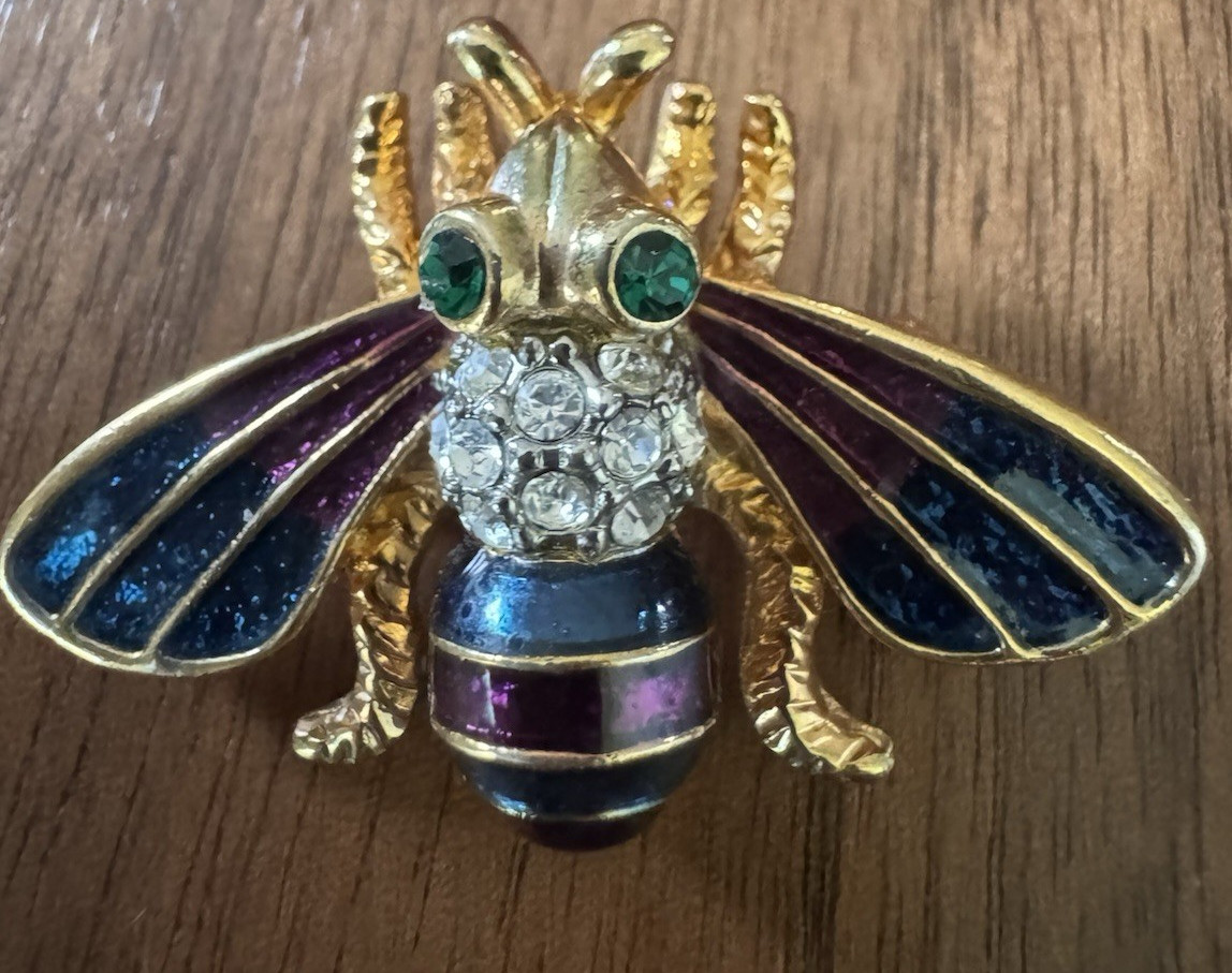 VTG Bee Brooch Gold Tone Enamel Rhinestone Insect Pin Cottagecore Garden