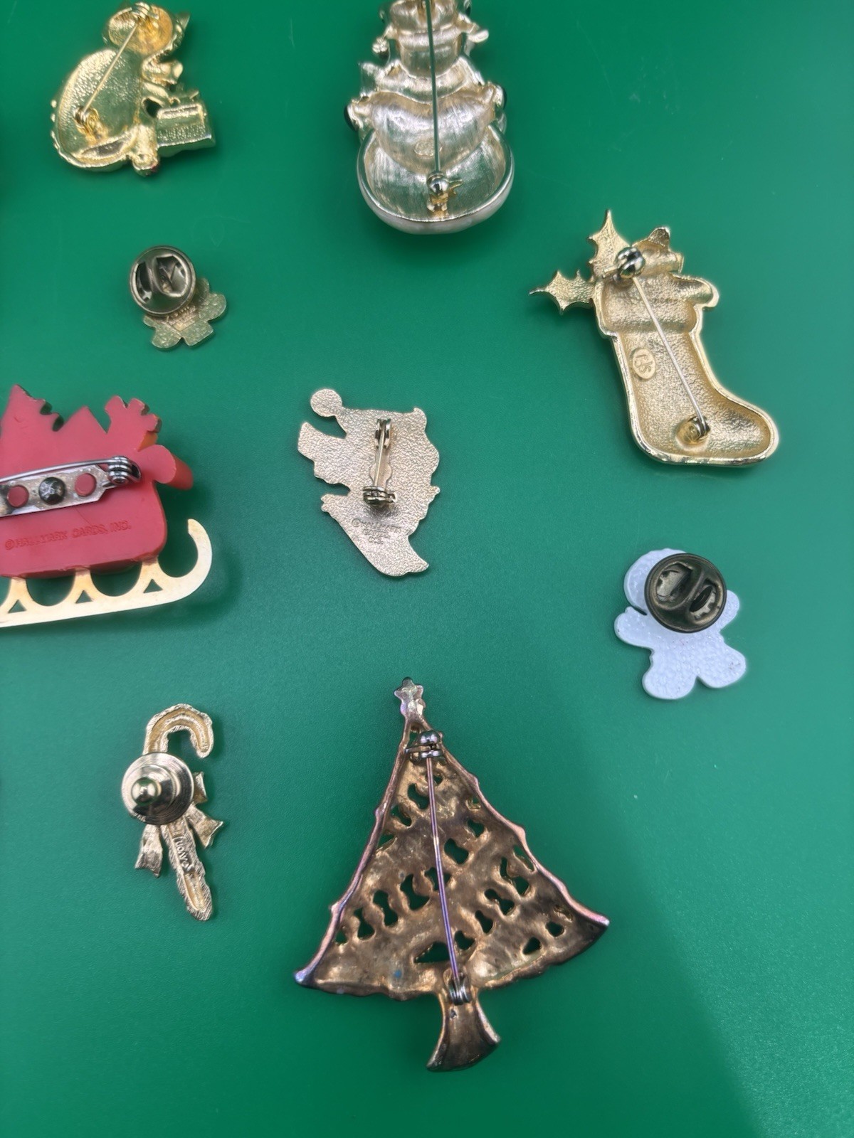 Lot of Holiday Christmas Brooches & Pins Vintage Collection – 13 Total