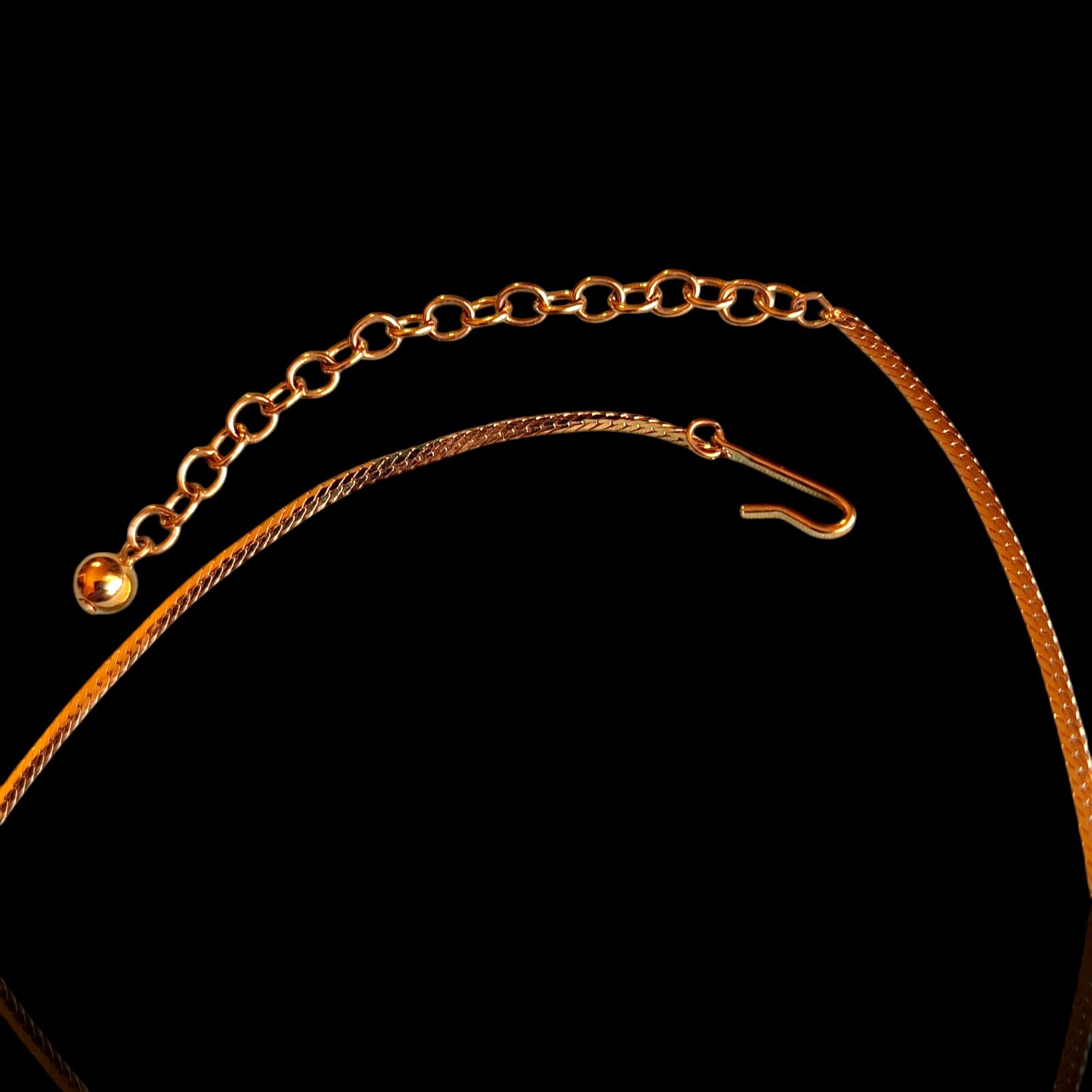 Vintage Black And Clear Glass Crescent Bar Herringbone Necklace 17.5in