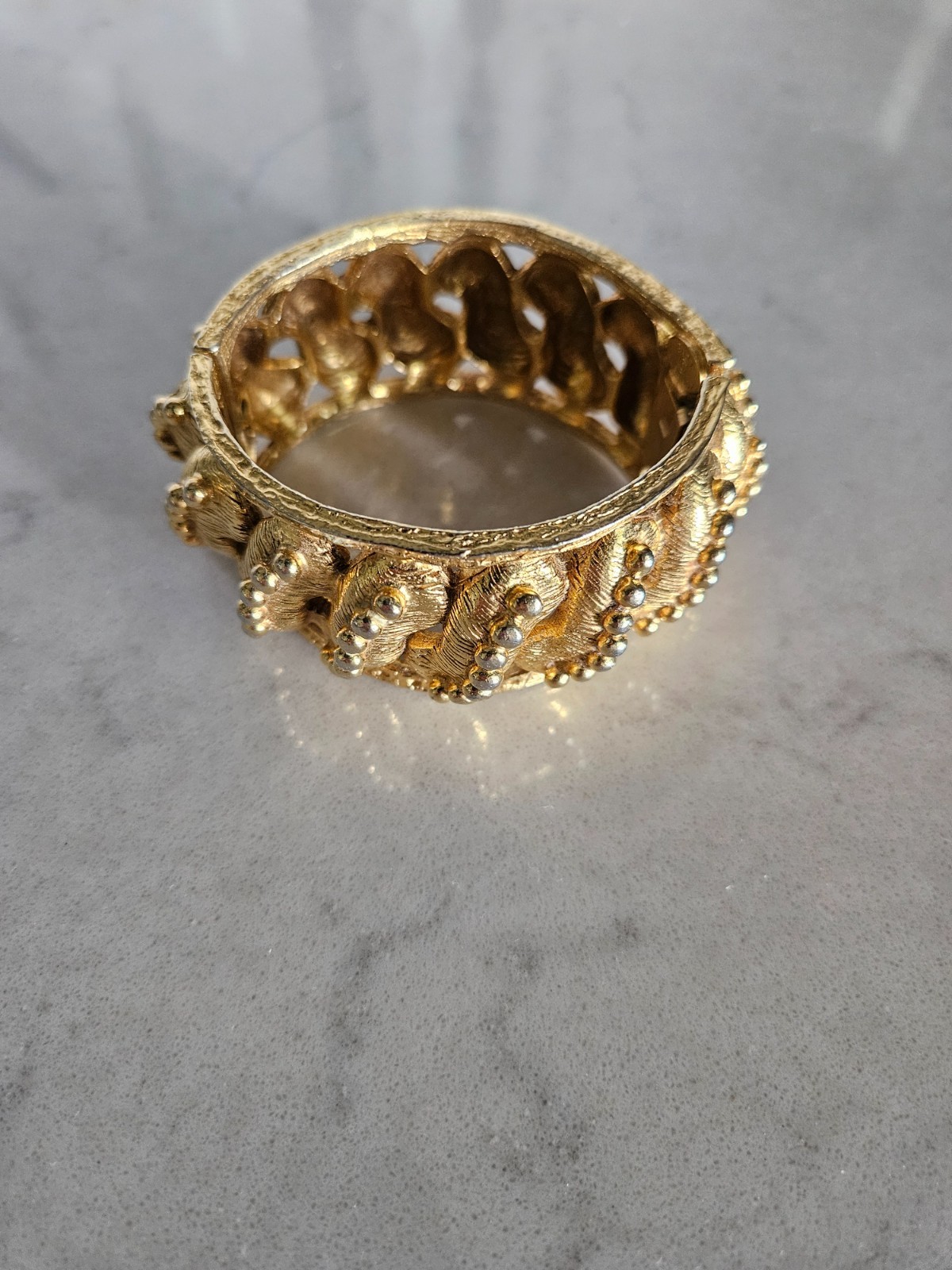 RARE AND VINTAGE KENNETH LANE GOLD BEADED SWIRLS HINGED CUFF BRACELET