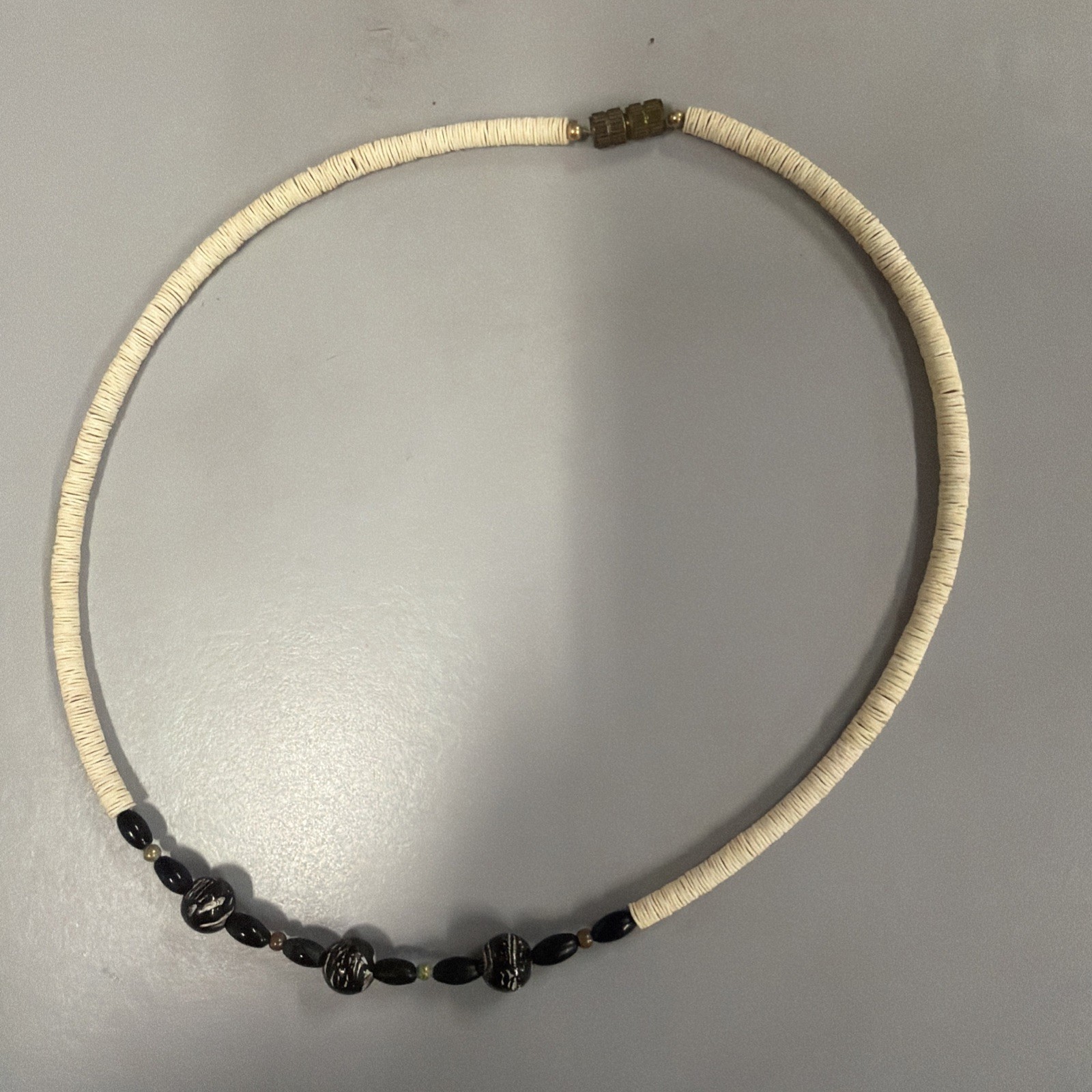 Vintage Pukashell Necklace 15” And 16”