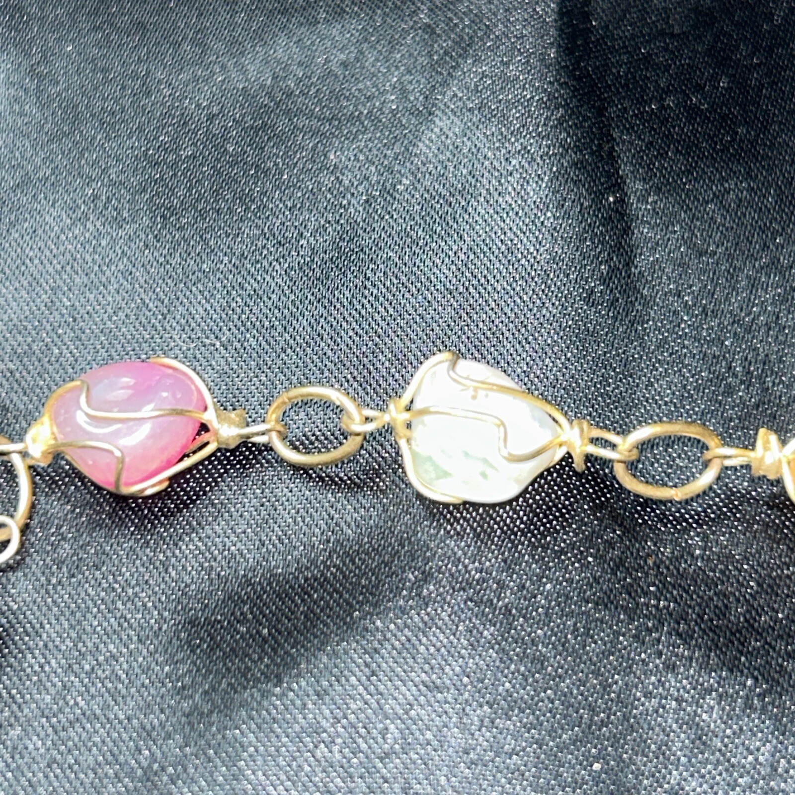 Bracelet Wrap Wire Link Orange White Green Brown Stone Gold Tone Pinch Clip Vtg