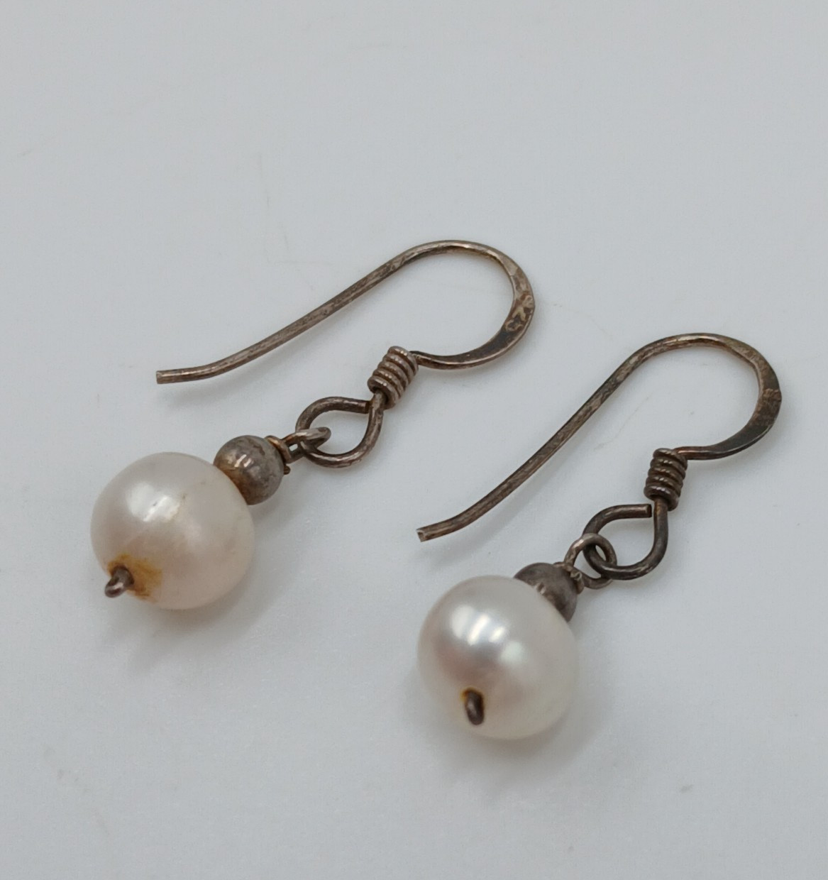 VTG 7mm Pearl Dangle Earrings 1in Drop Sterling Silver French Wire 1.43g Estate