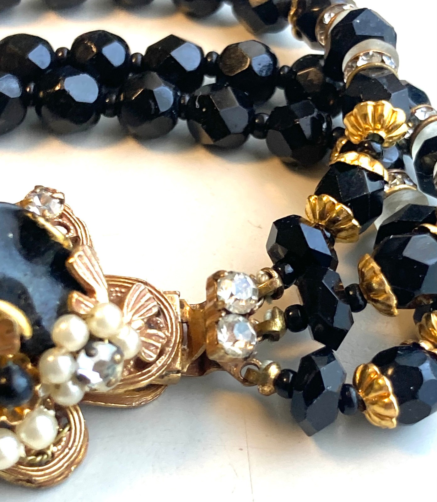 Vtg Unsigned Demario / Haskell 3 Strand Jet Black Glass Bracelet w Cluster Clasp