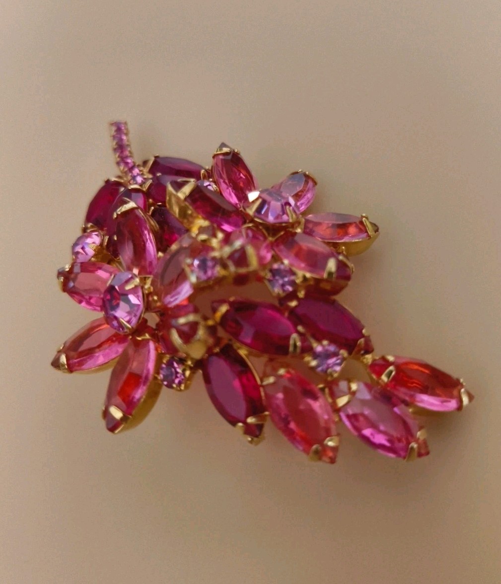 Juliana Layered Rose Pink & Ruby Red Dbl Flower Rhinestone Brooch #85