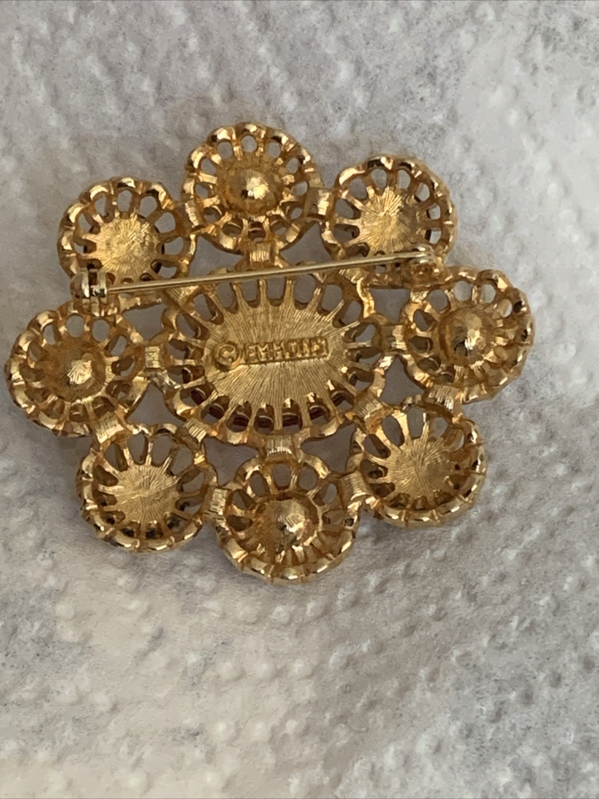 Vintage Emmons Demi Parure Red Cabs Brooch And Clip On Earrings