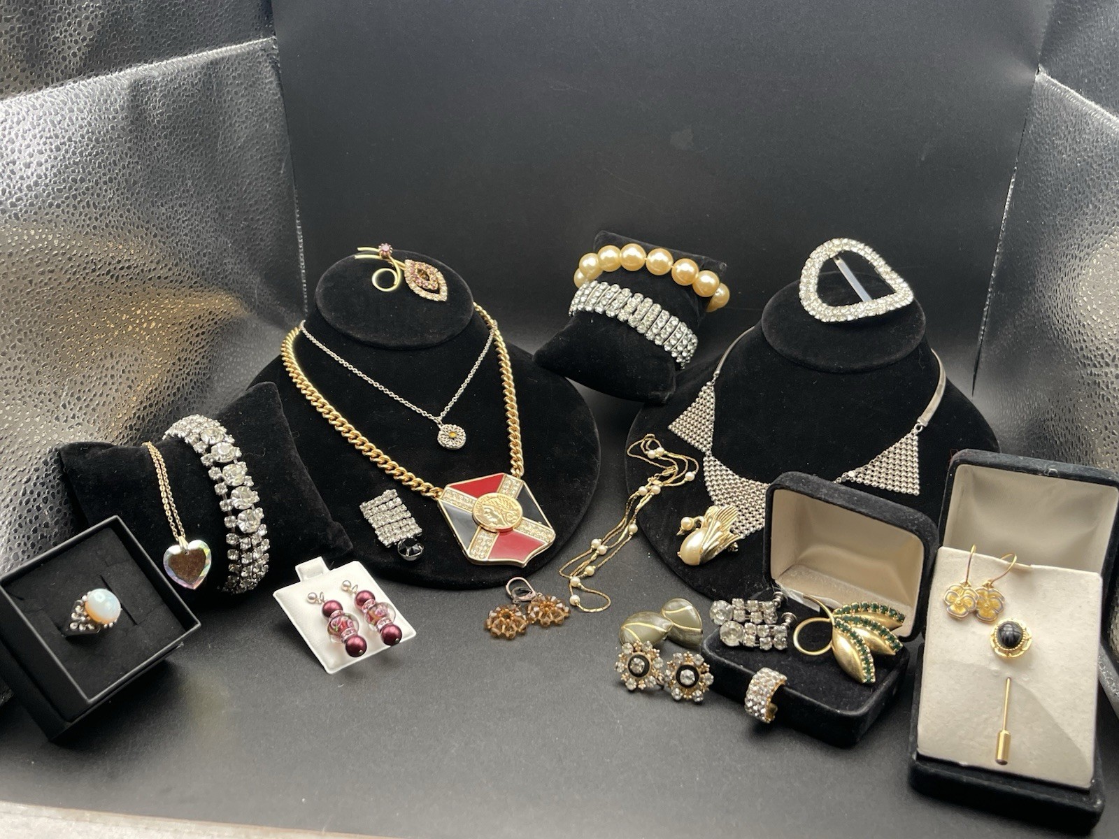 🔥 VTG Statement Jewelry Lot Rhinestones Bracelet Necklace Brooch Earrings