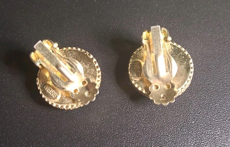 Vintage Weiss Faux Turquoise Cabochon Clip On Earrings 1960s Gold Tone