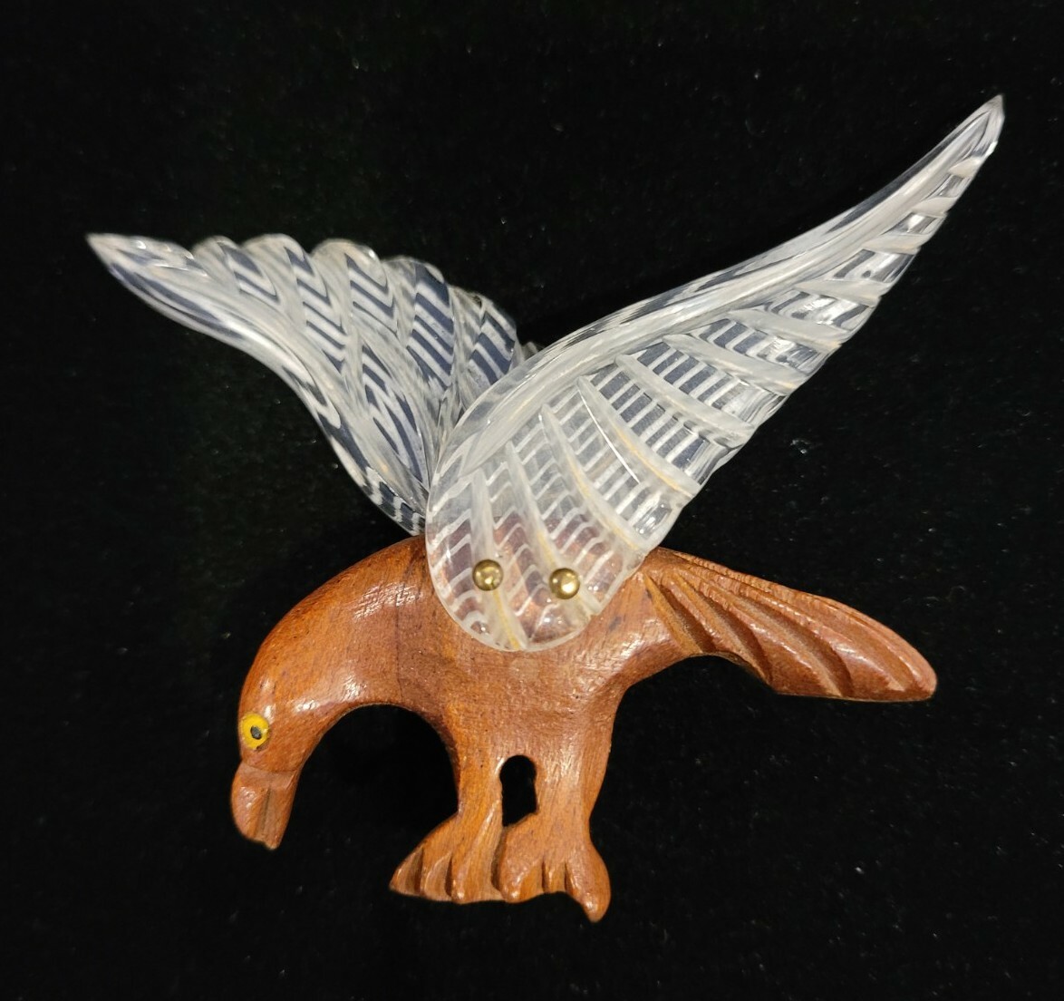 Vintage Unsigned 1940’s Carved Clear Lucite and Wood Eagle Bird Brooch Pin