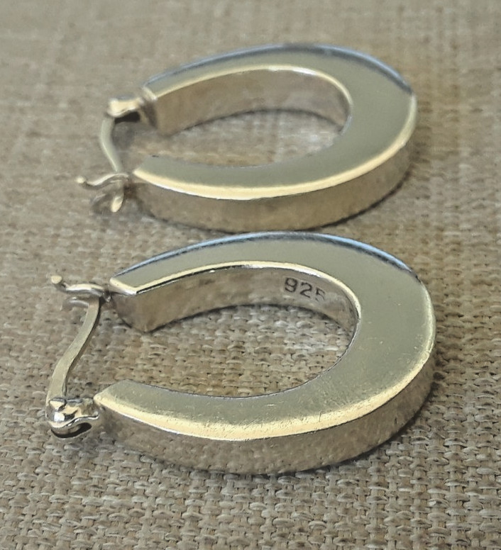 Vintage Sterling Silver Chunky Squared Horseshoe Hoop Earrings About 1″x3/4″