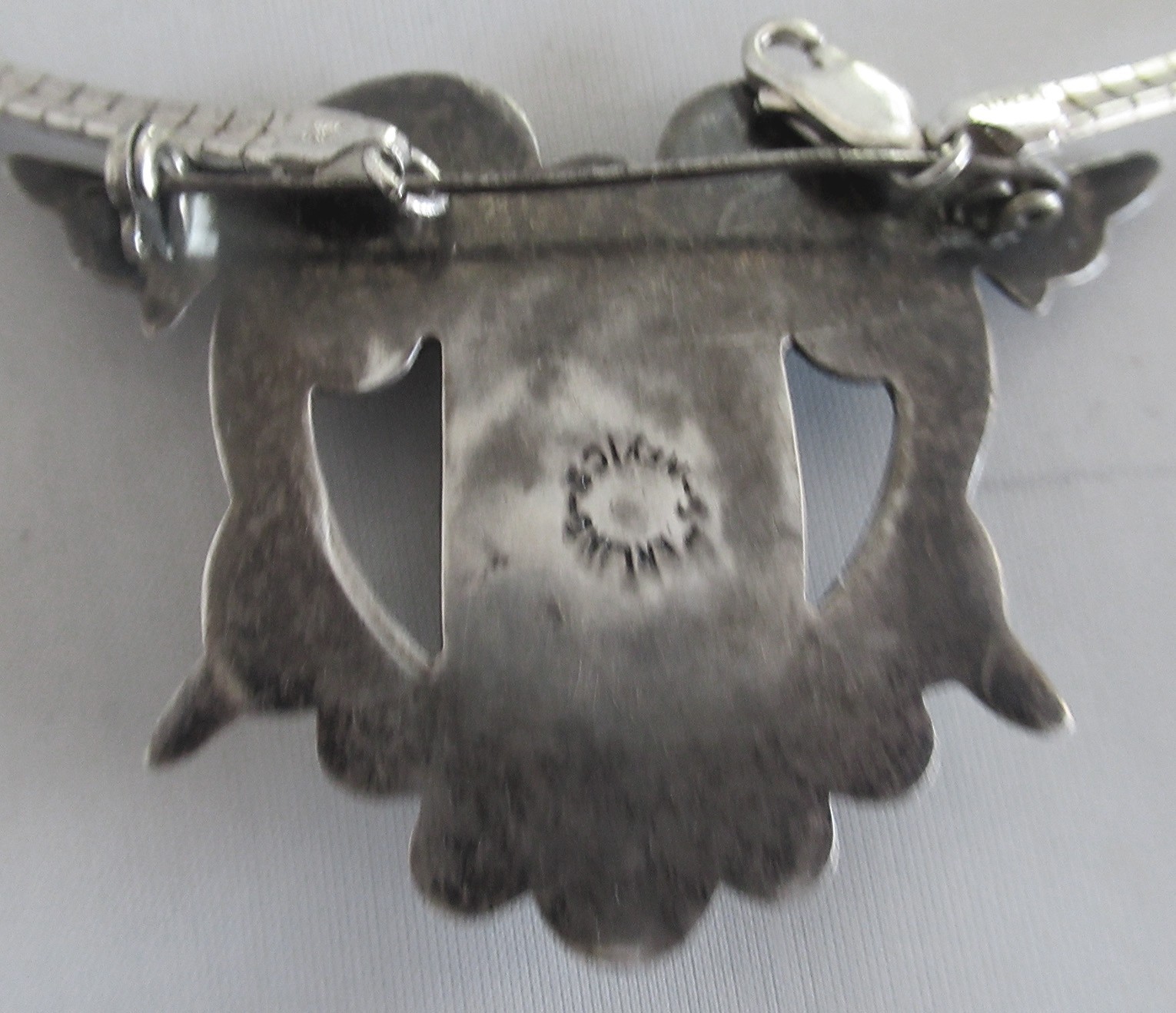 VINTAGE MEXICO STERLING PENDANT NECKLACE, 2 3/8 INCHES PENDANT, 16 INCHES CHAIN