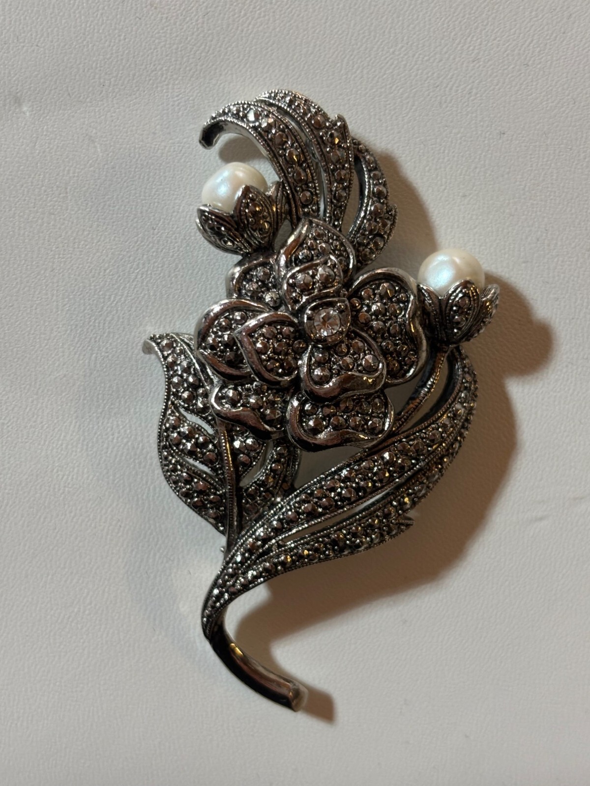 KJL by Avon signed Vintage Silver Tone Floral Brooch With Rhinestones & Faux Pea