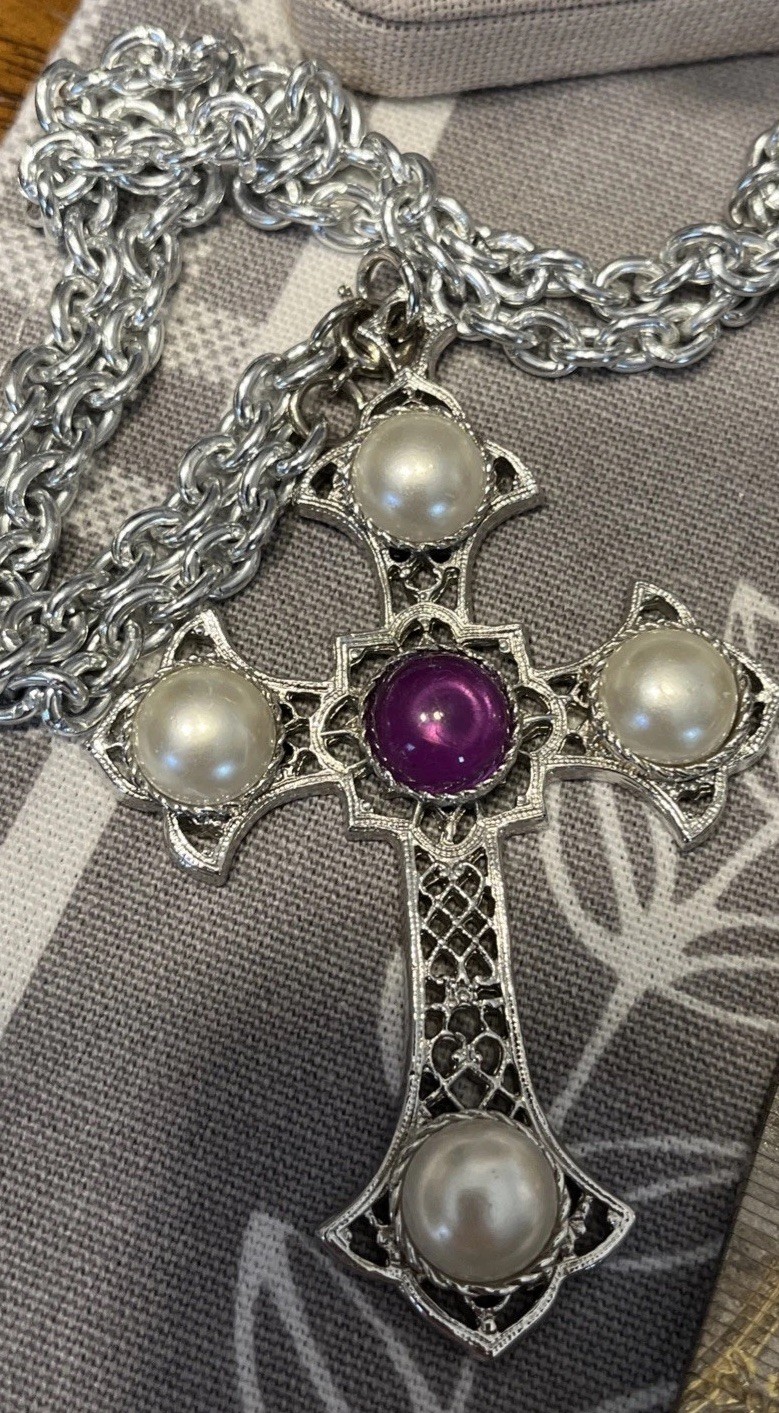 Huge Avon Sarah Coventry Ann Klein and Unbranded Necklaces Bracelets Ring Etc