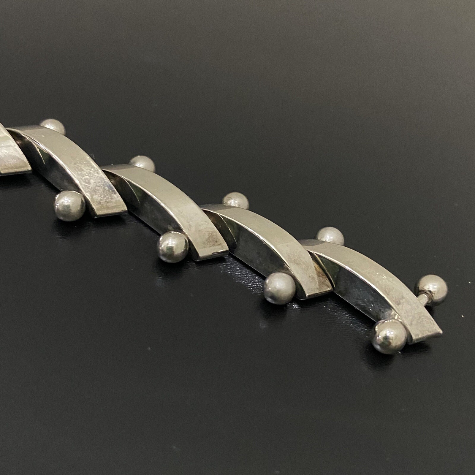 Vintage Silver-plated Modernist Ball Bolt Bar DNA Link Bracelet 44g.