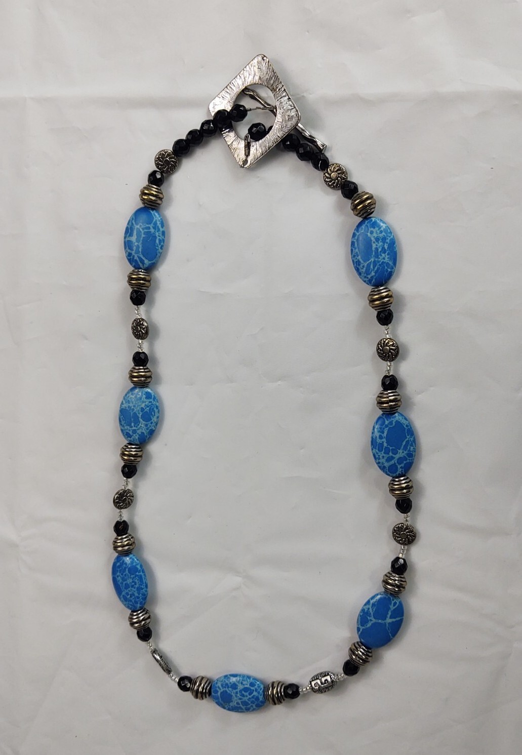Vtg Beaded Necklace Toggle Closure Blue Black Silver Tone Beads Costume Jewelry