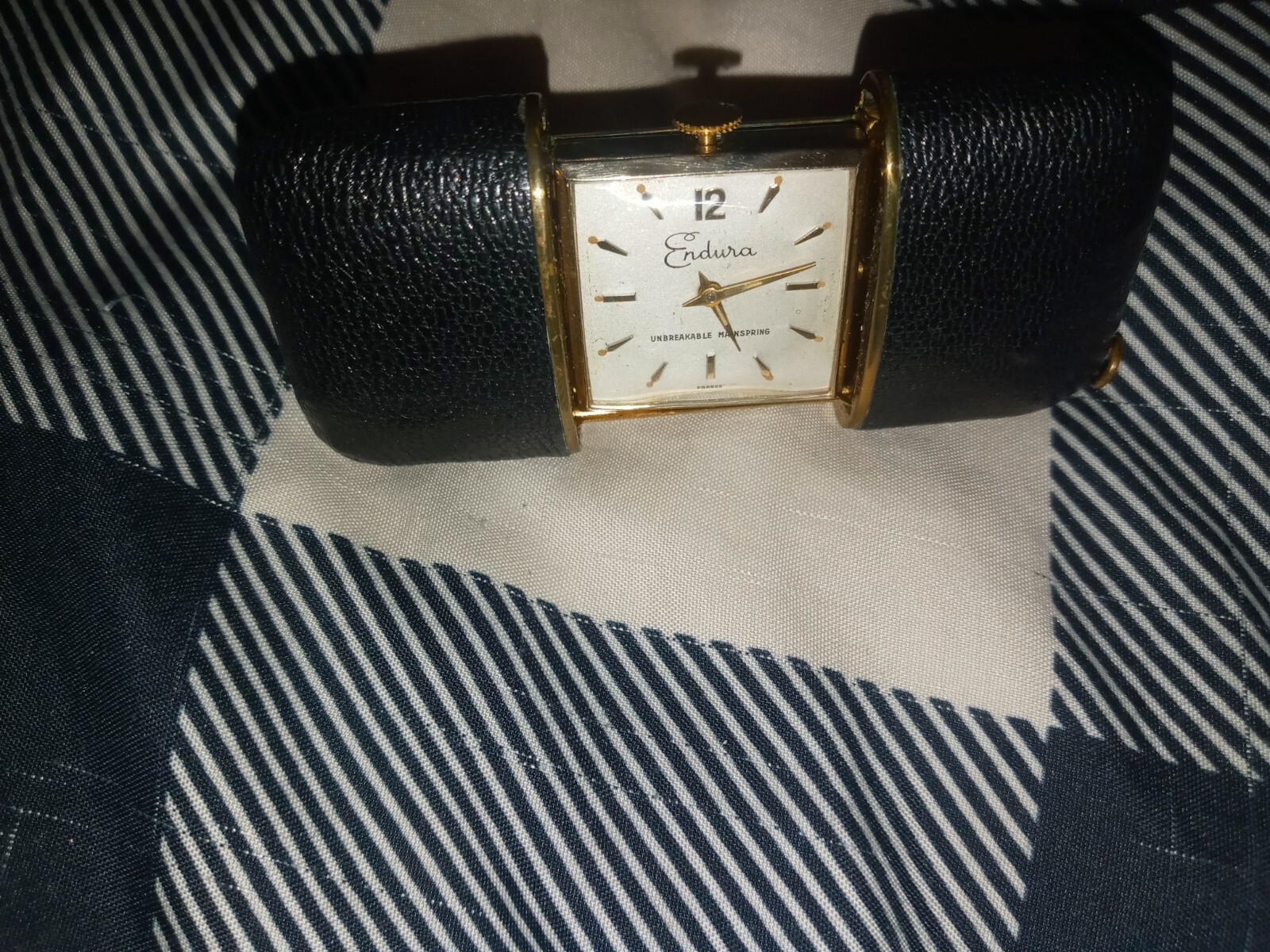 vintage endura pendant watch