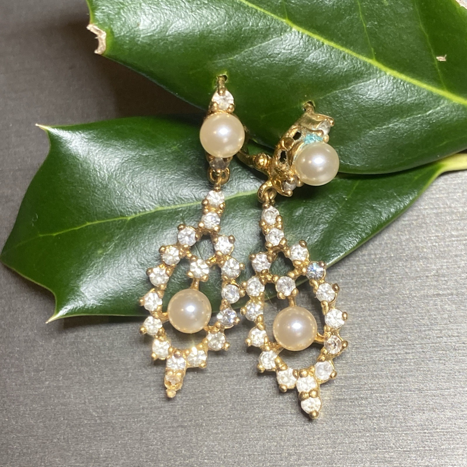 Vintage Pearl Earrings Estate Jewelry Pre-owned Gold Plated Crystal Lozenge Drop