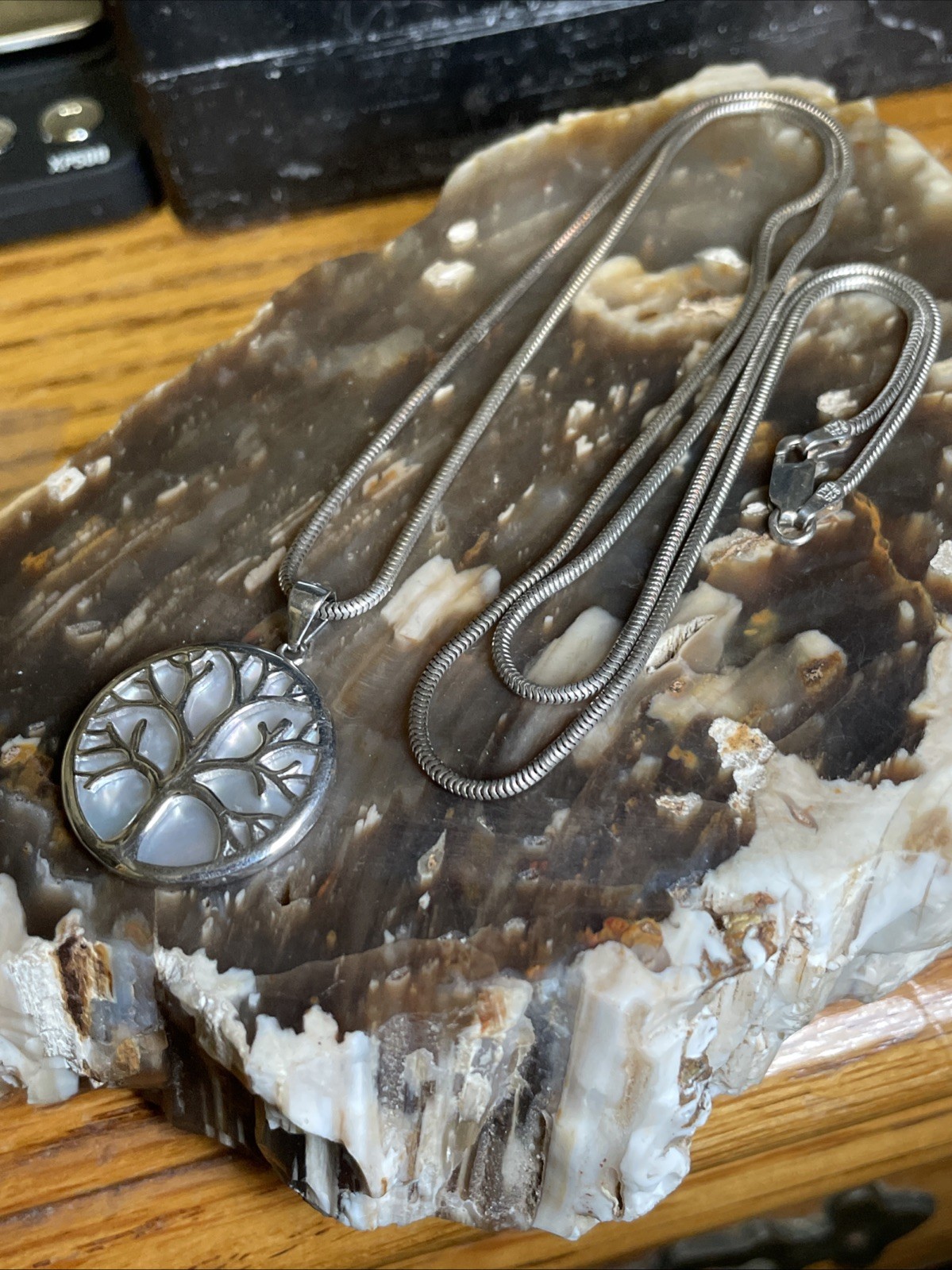 Vintage Sterling Silver And MOP Tree Of Life Pendant Necklace 23”