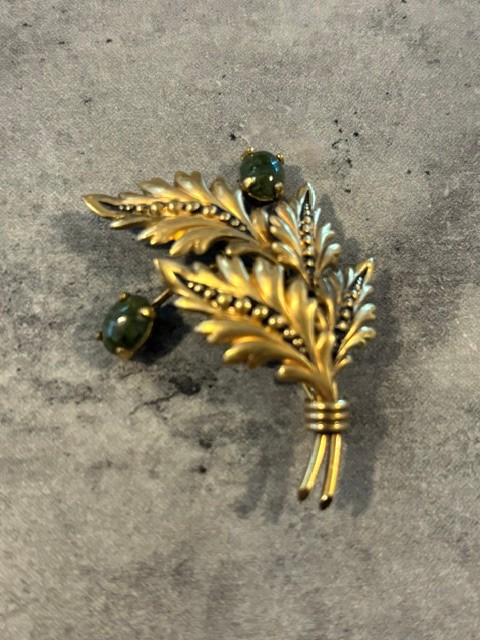 Vintage Binder Brothers 1/20 12K Gold Filled Leaf Brooch Pin
