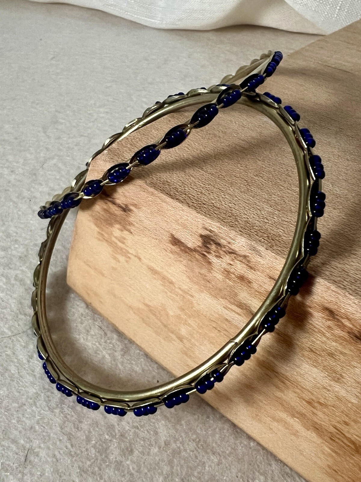 Vintage Blue Trade Bead Bangle Bracelets Brass/Gold-Tone Metal