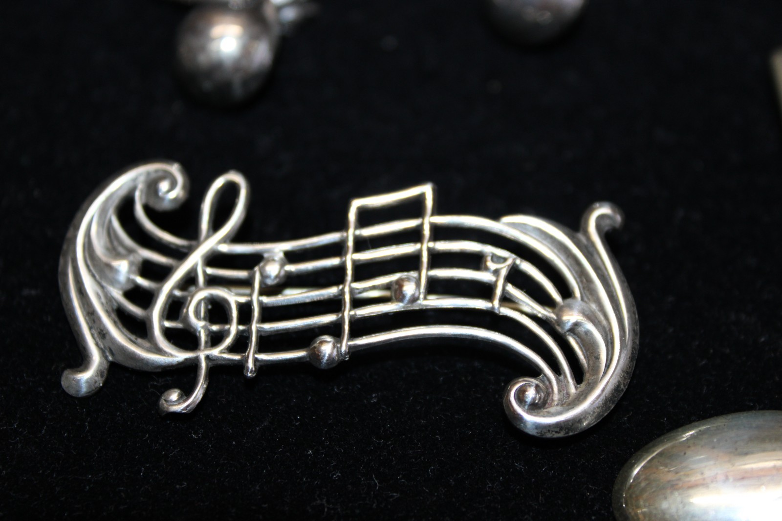 VTG (8) STERLING MUSICAL NOTES THEME PINS BROOCHES LOT LANG, BEAU, ETC. 36g