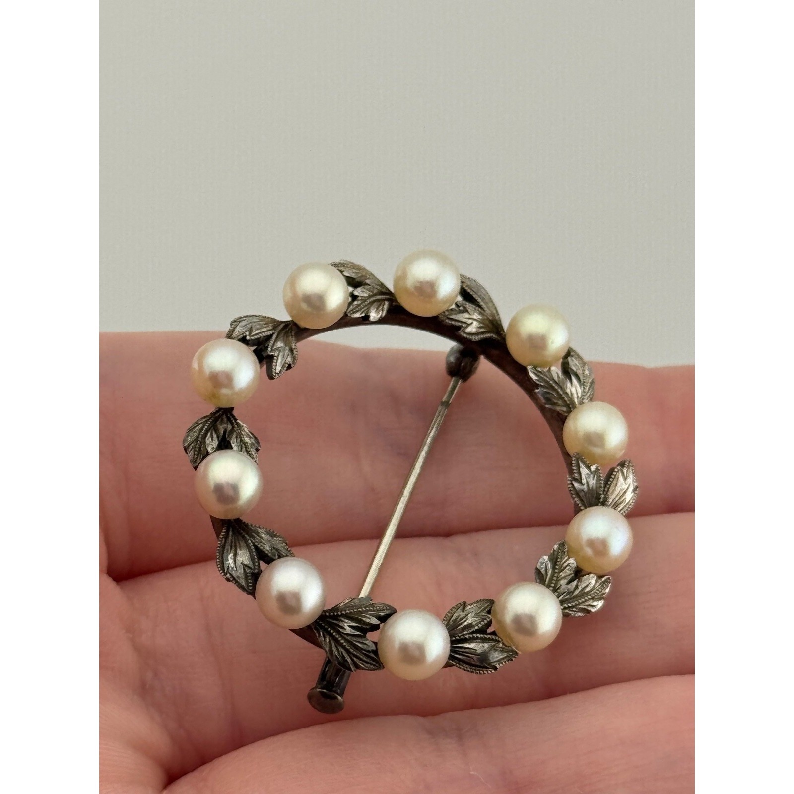 Vintage Mikimoto Wreath Brooch Sterling Silver Pearl Leaf Design Pin