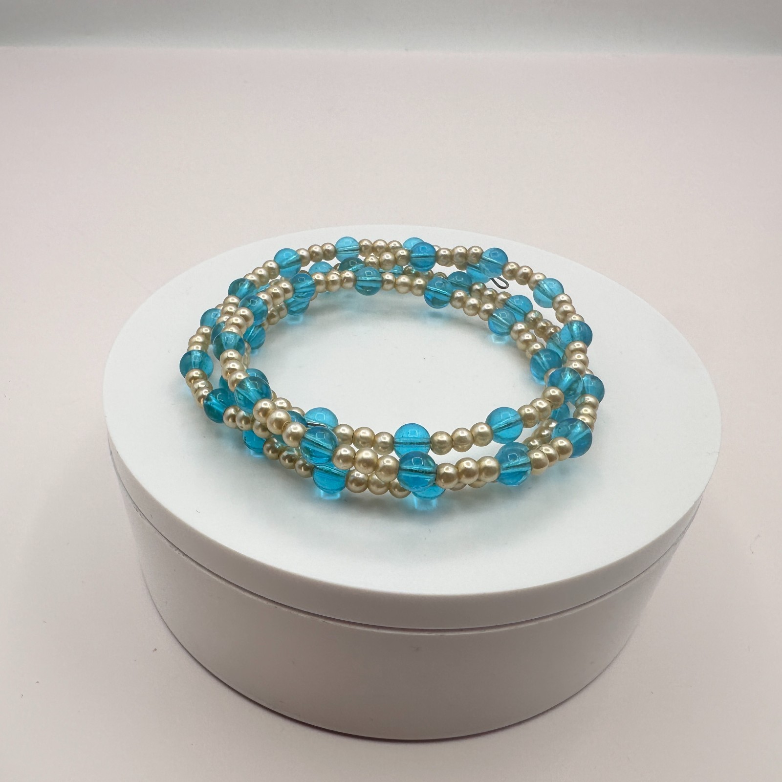 Vintage Y2K Multi Strand Wrap Beaded Bracelet Retro Women’s Classic Jewelry