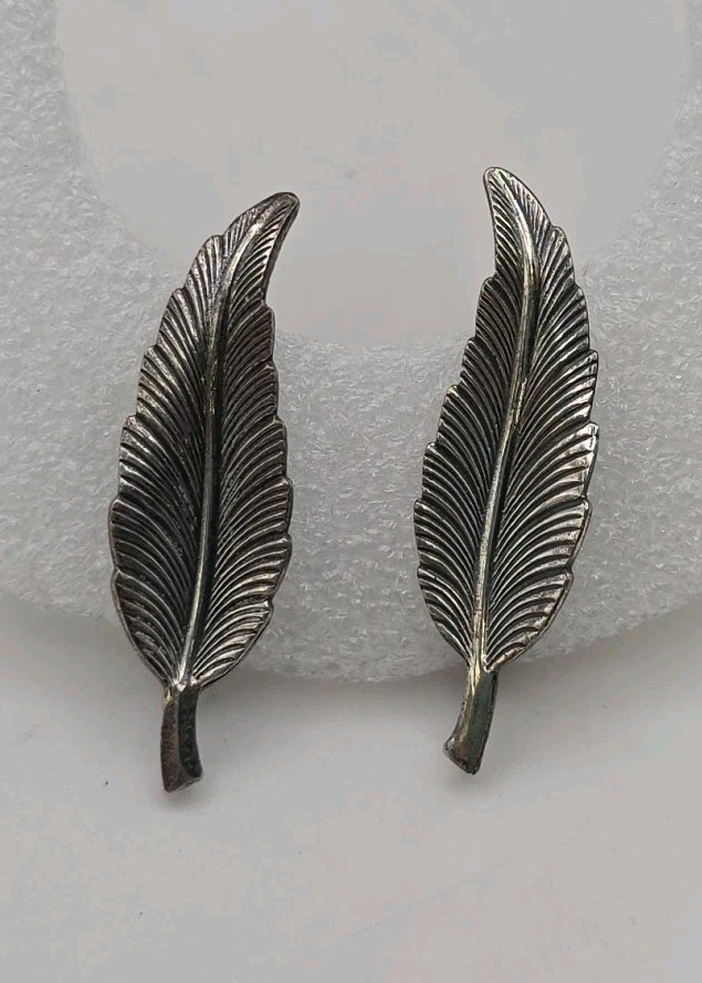 Vintage Silver Tone Bird Feather KIM Signed Etched Hippy Screw Back Boho Earring