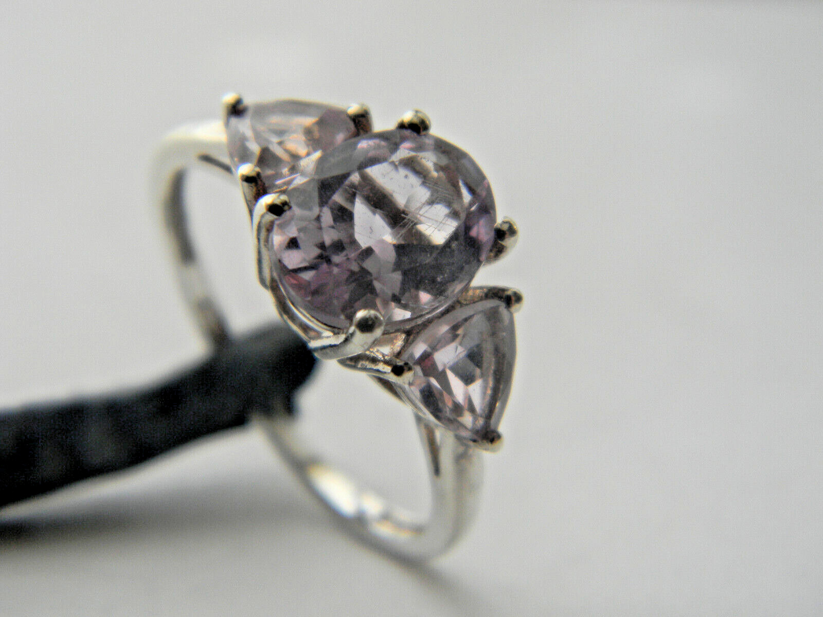 Fine 925 Sterling Silver Oval Pink CZ Solitaire w/Trillion Shape Accent Ring Sz7