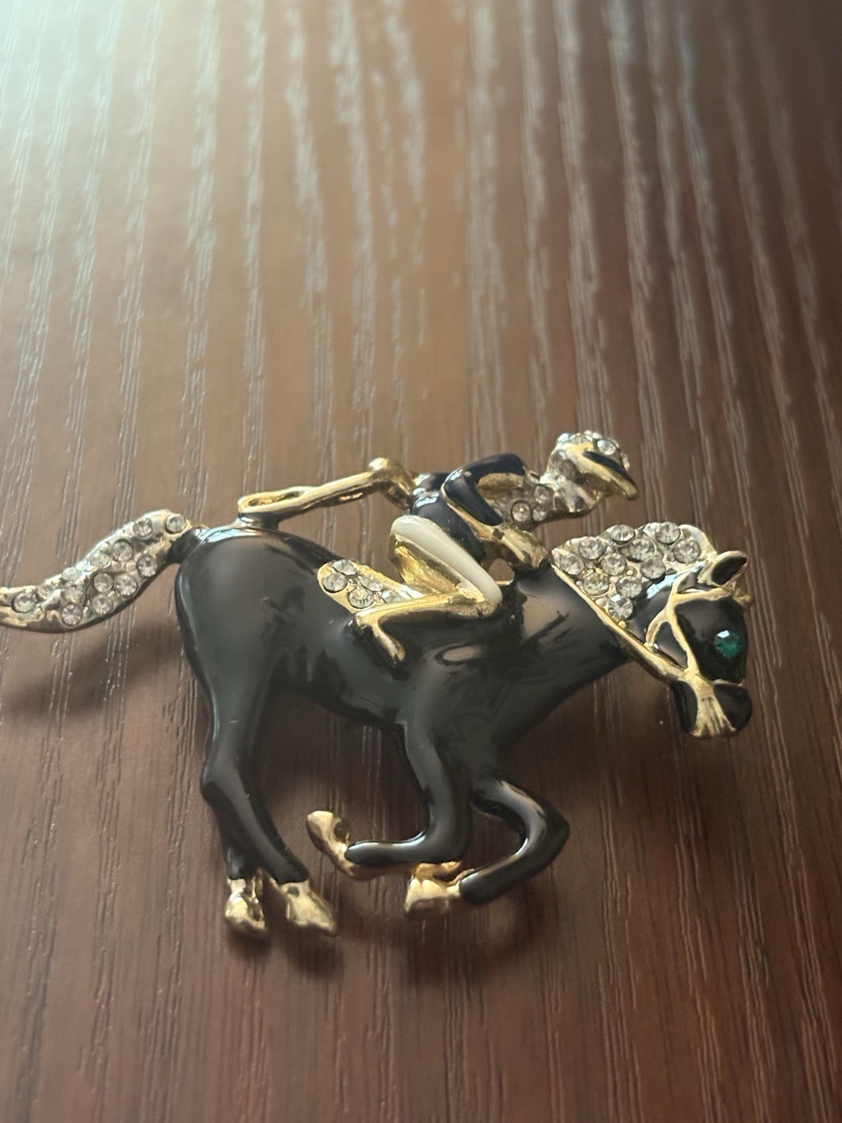 Vintage Horse Riding Brooch Equestrian Rhinestones Enamel figural 2.5”￼