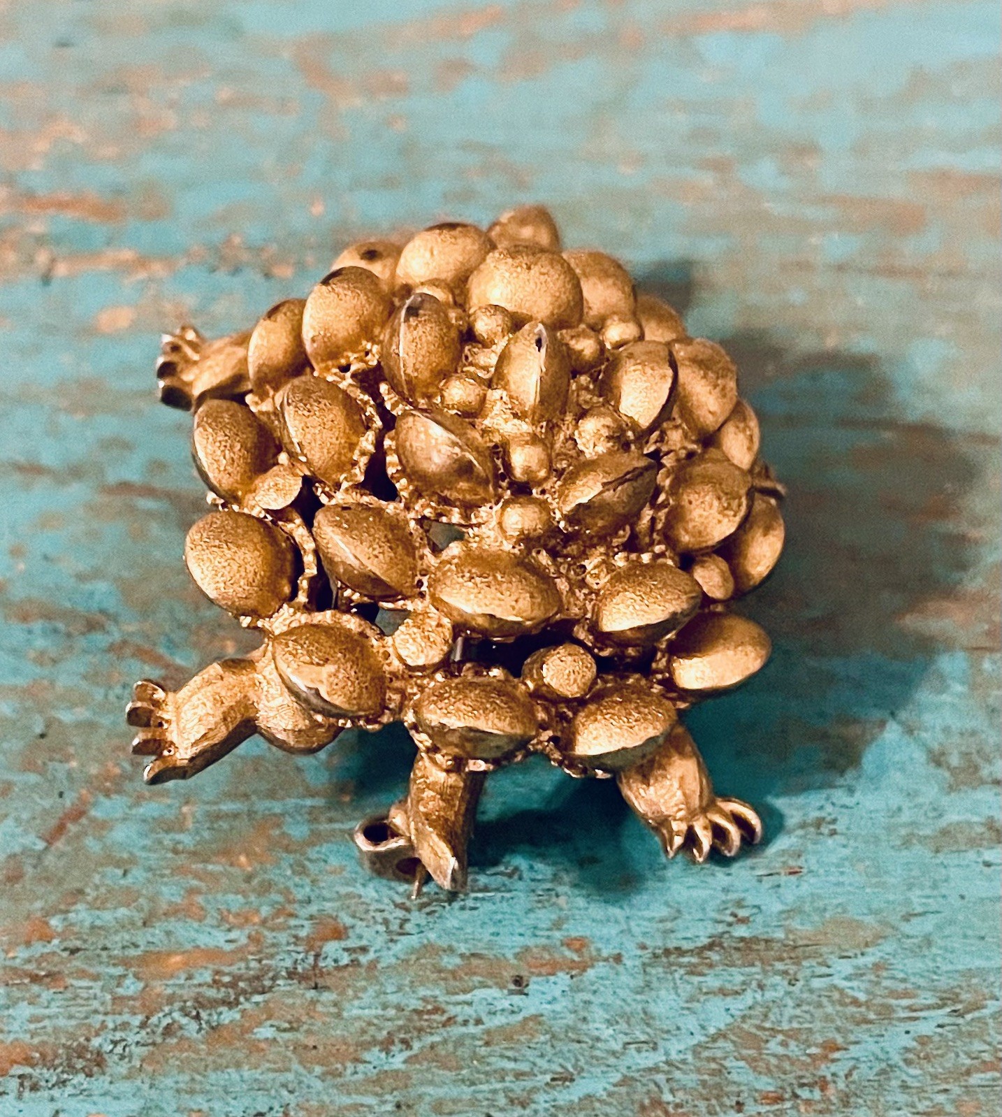 Vintage Signed HAR Turtle Brooch Pin Gold Tone Costume Jewelry