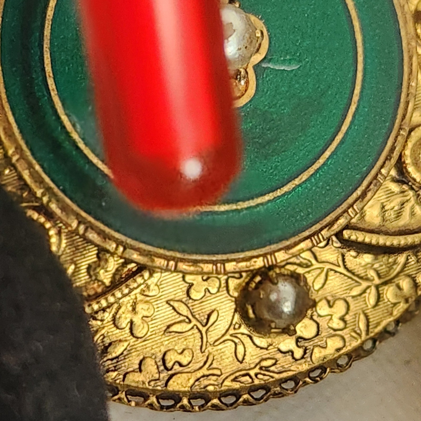Antique Victorian Style Gold Tone Green Enamel Seed Pearl Round Floral pendant