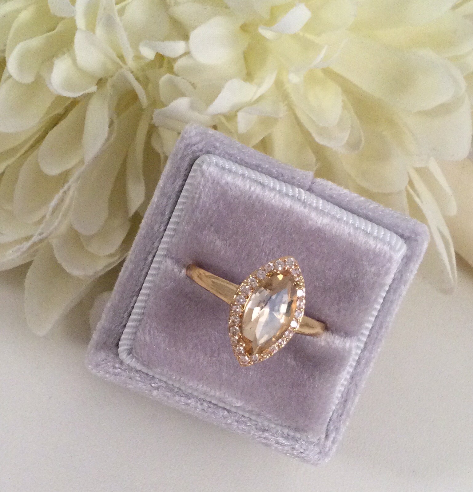 Vintage Jewellery Gold Ring Champagne White Sapphires Antique Deco Jewelry sz R