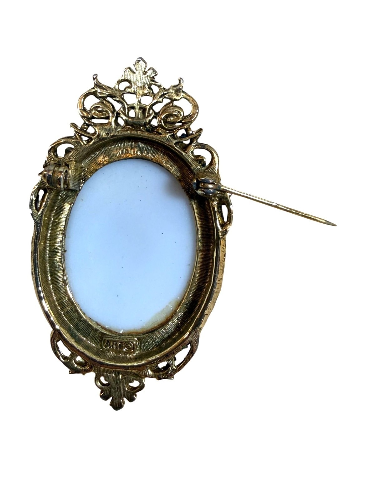 Vintage ART Portrait Brooch Gold-Tone Frame With Victorian Lady Design Oval Pin