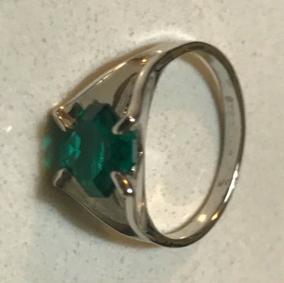 Vintage Stamped Sterling Silver & Sim. Emerald Ring Sz 7 Vargas May Birthstone