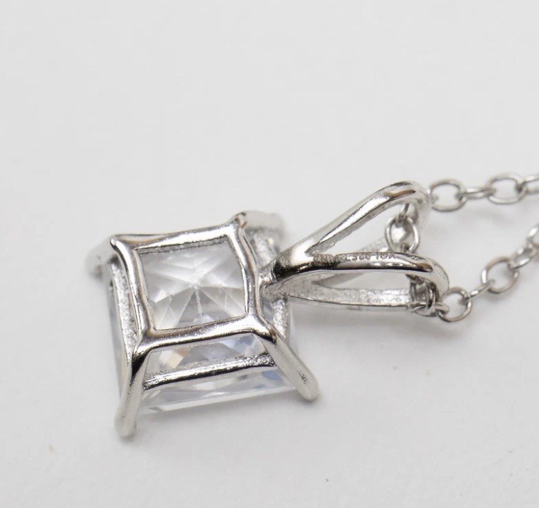 925 Sterling Silver Princess Cut CZ Solitaire Pendant Necklace 18″ 1ct 6mm Italy