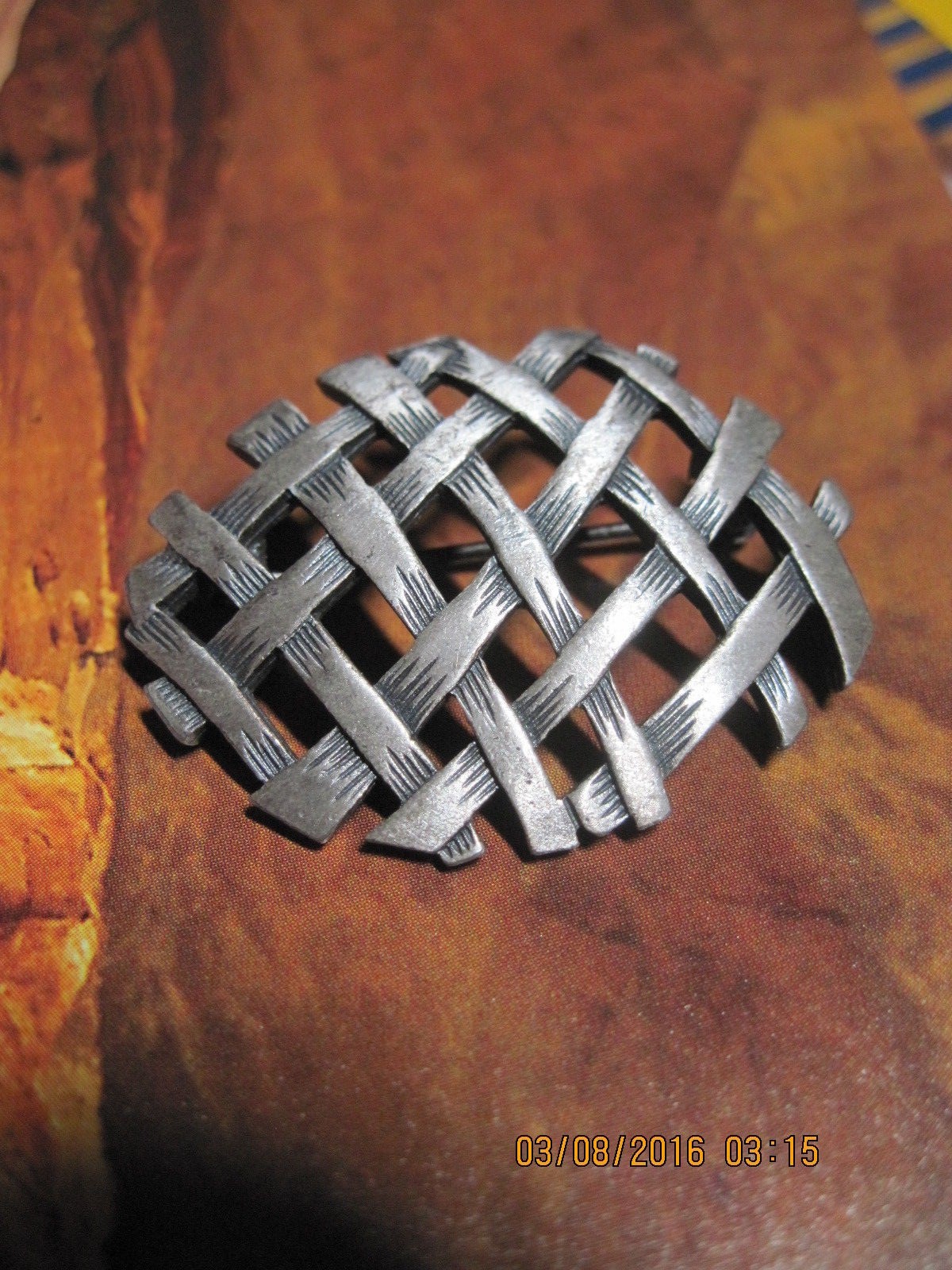 VINTAGE SILVER-WHITE METAL-PEWTER ART DECO ‘WOVEN’ OPEN WORK PIN/BROOCH…#9003