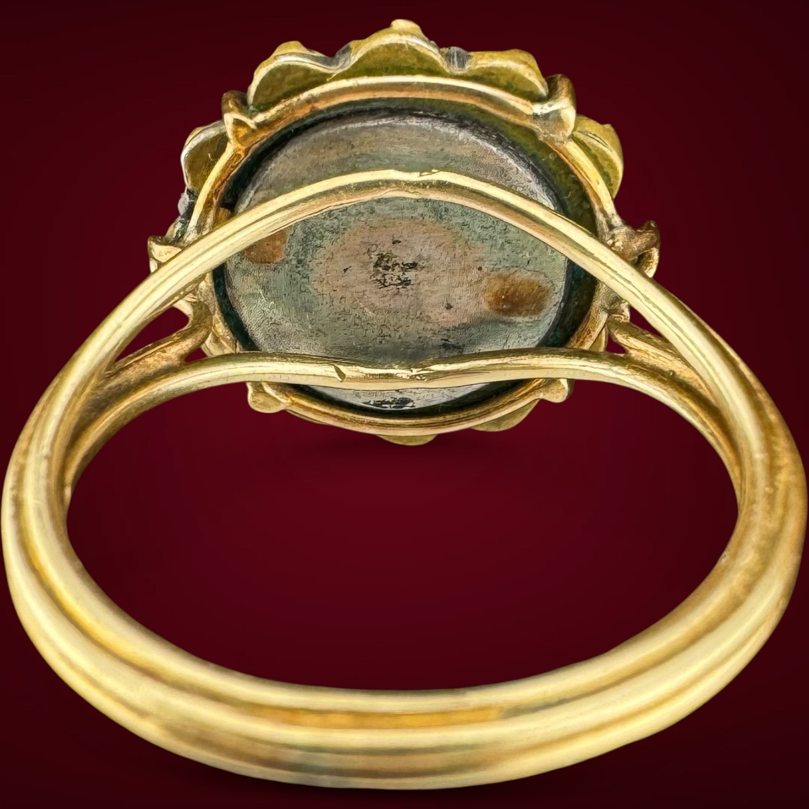 Antique Bohemian Garnet Cluster Ring 14 Karat Yellow Gold – Size 6.5, 4.4g