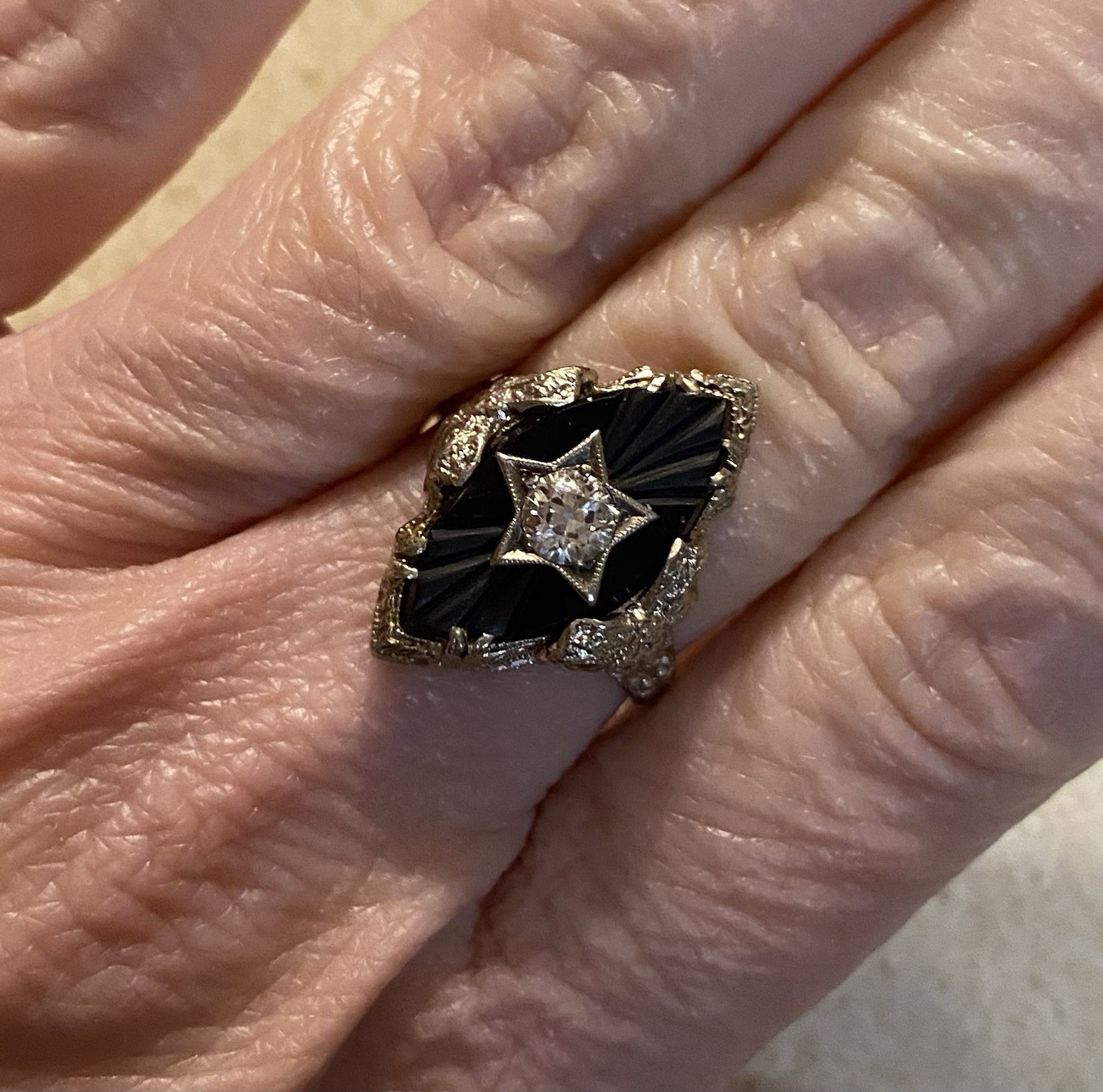 Vintage 14 kt White Gold Onyx Diamond Ring STUNNING!