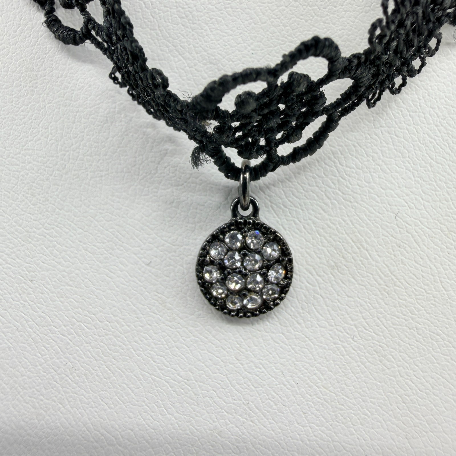 Vintage Black Lace Choker Necklace Rhinestone Pendant Gothic Tatting Boho 90s