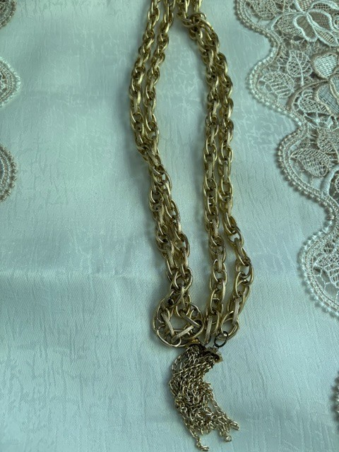 Vintage 50″ Gold‑Tone Tassel Lariat Chain Belt Necklace – Lightweight Boho Chic