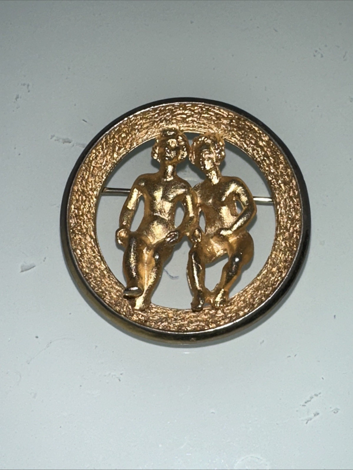 Crown Trifari Gemini Zodiac Brooch Gold Silver Tone May 21 June 20 Astrology
