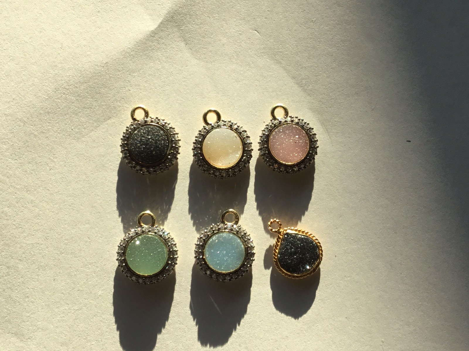 Natural/dyed round Druzy with clear topaz, GP/SS Pendant Charm, 5 pcs SET