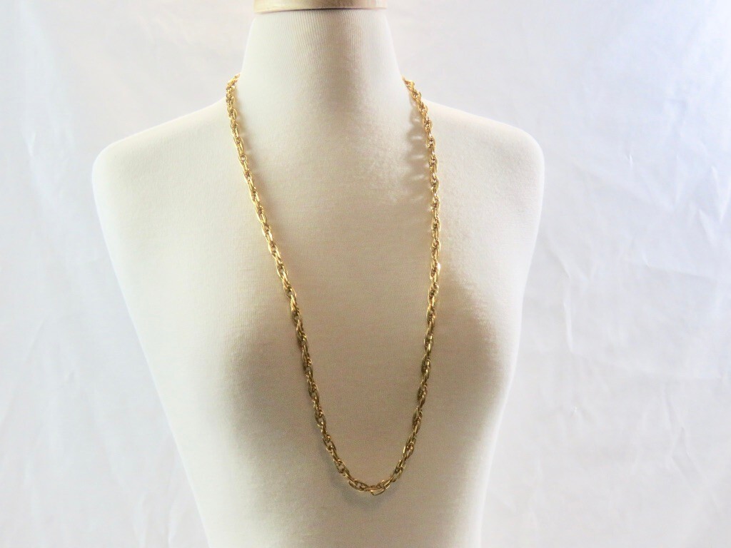 Vintage Roget Gold Tone Long Rope Chain Necklace Versatile Business Casual