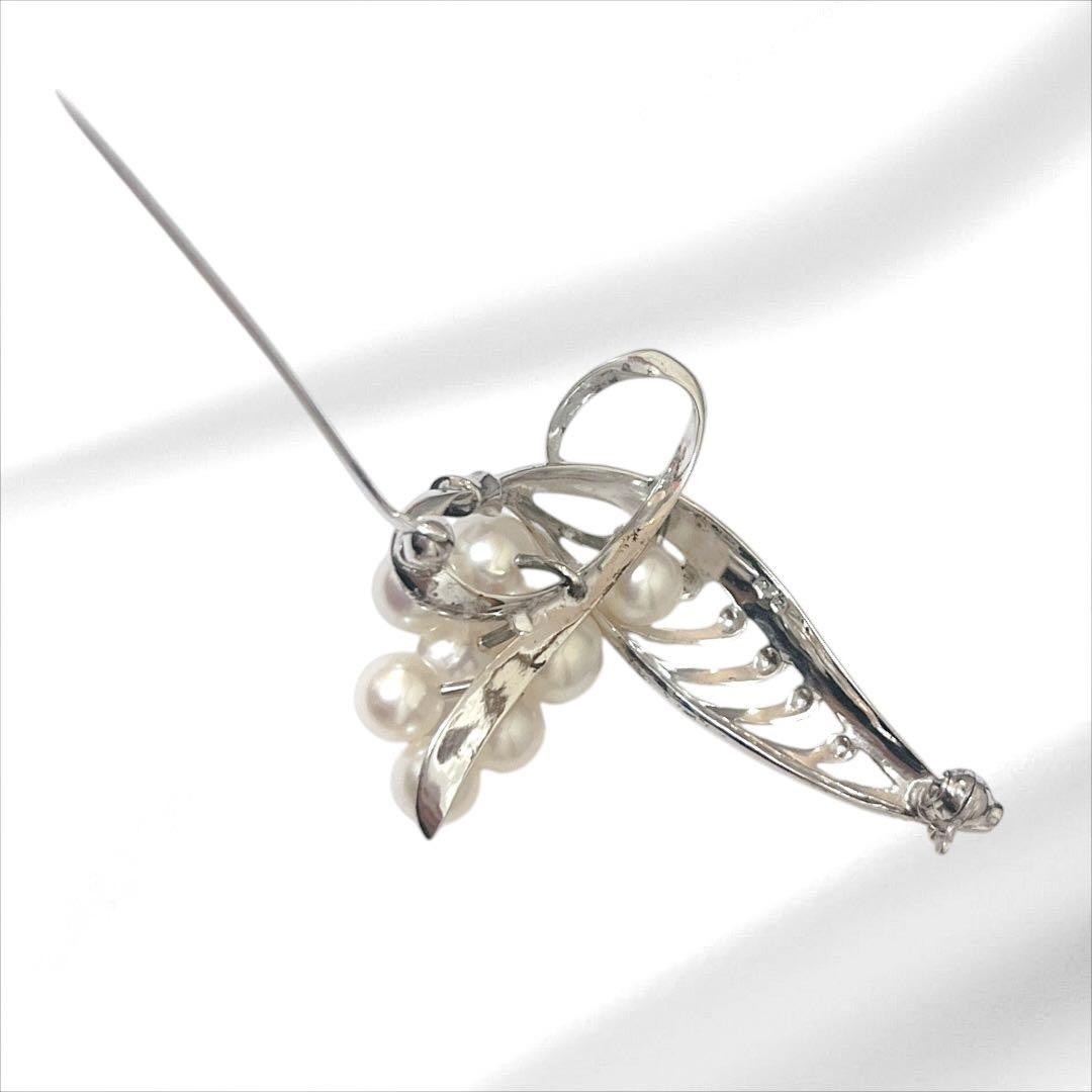 Authentic MIKIMOTO Pearl Brooch Leaf Motif 7 Akoya Pearls Silver M Stamp Japan