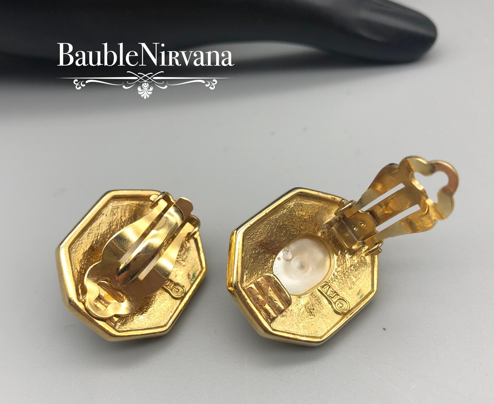 Vintage 1980s TAT Crystal Shimmering Faux Pearl & Yellow Gold Plated Earrings