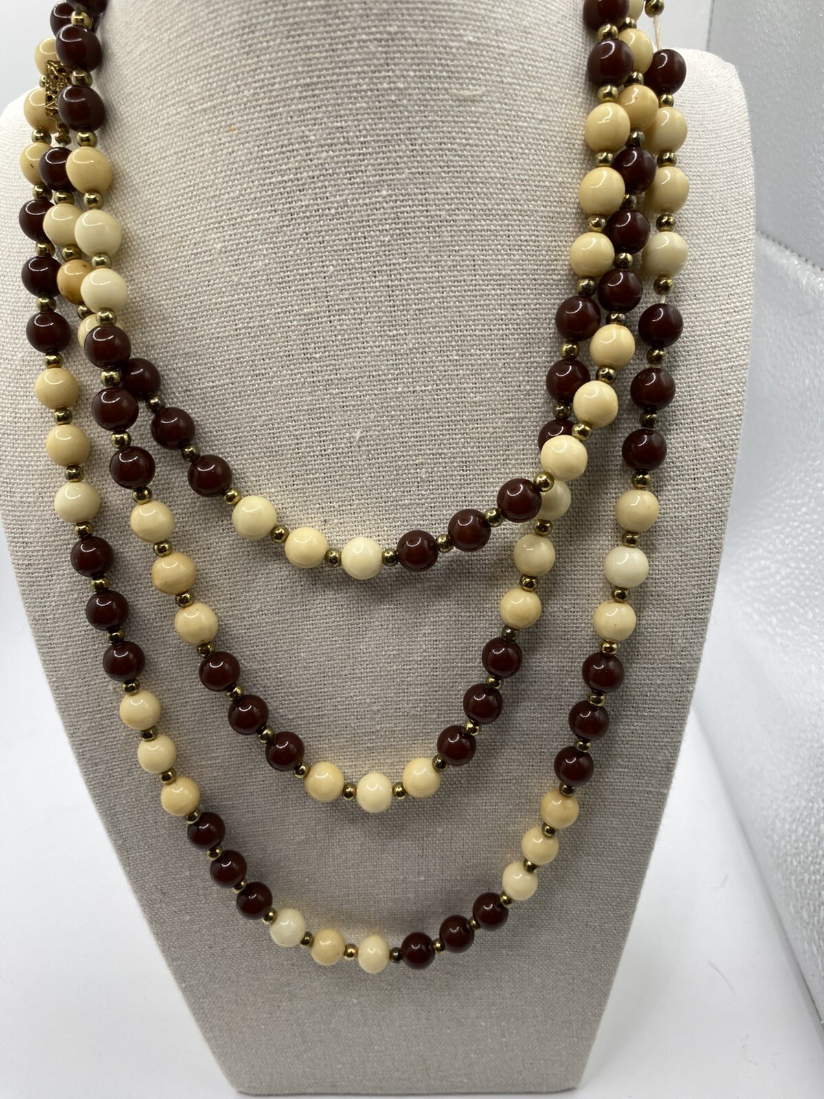 Boho Sty Layered Multi Strand Beaded Necklace Cream Brown Gold Tone Fashion Vtg.