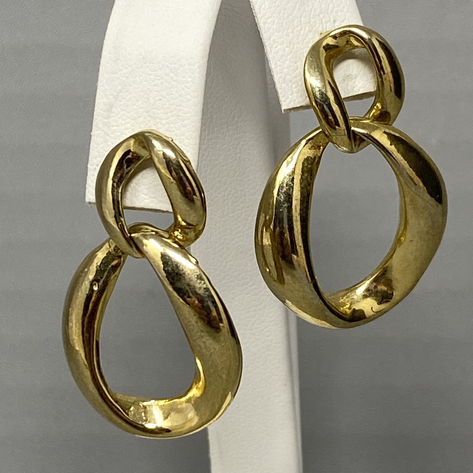 Chain Link Earrings Pierced Shiny Gold Tone Retro Dangle Drop Classic